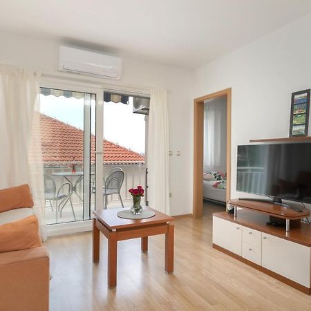 Apartman Mar18 Makarska Exterior foto