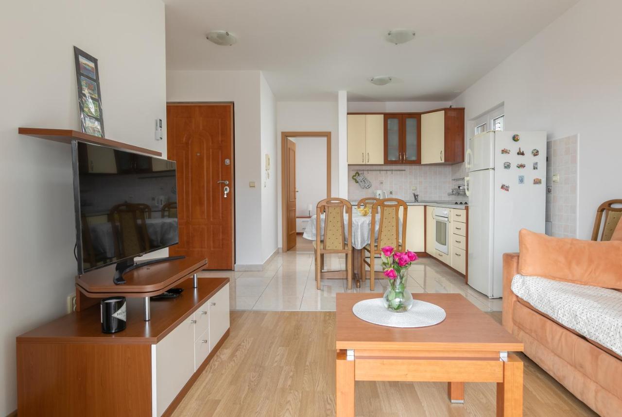 Apartman Mar18 Makarska Exterior foto