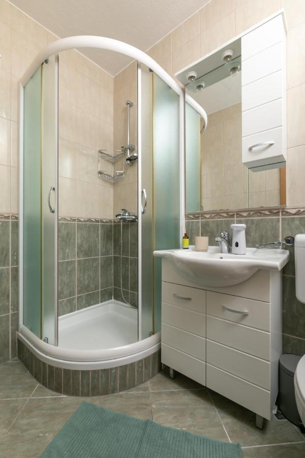Apartman Mar18 Makarska Exterior foto