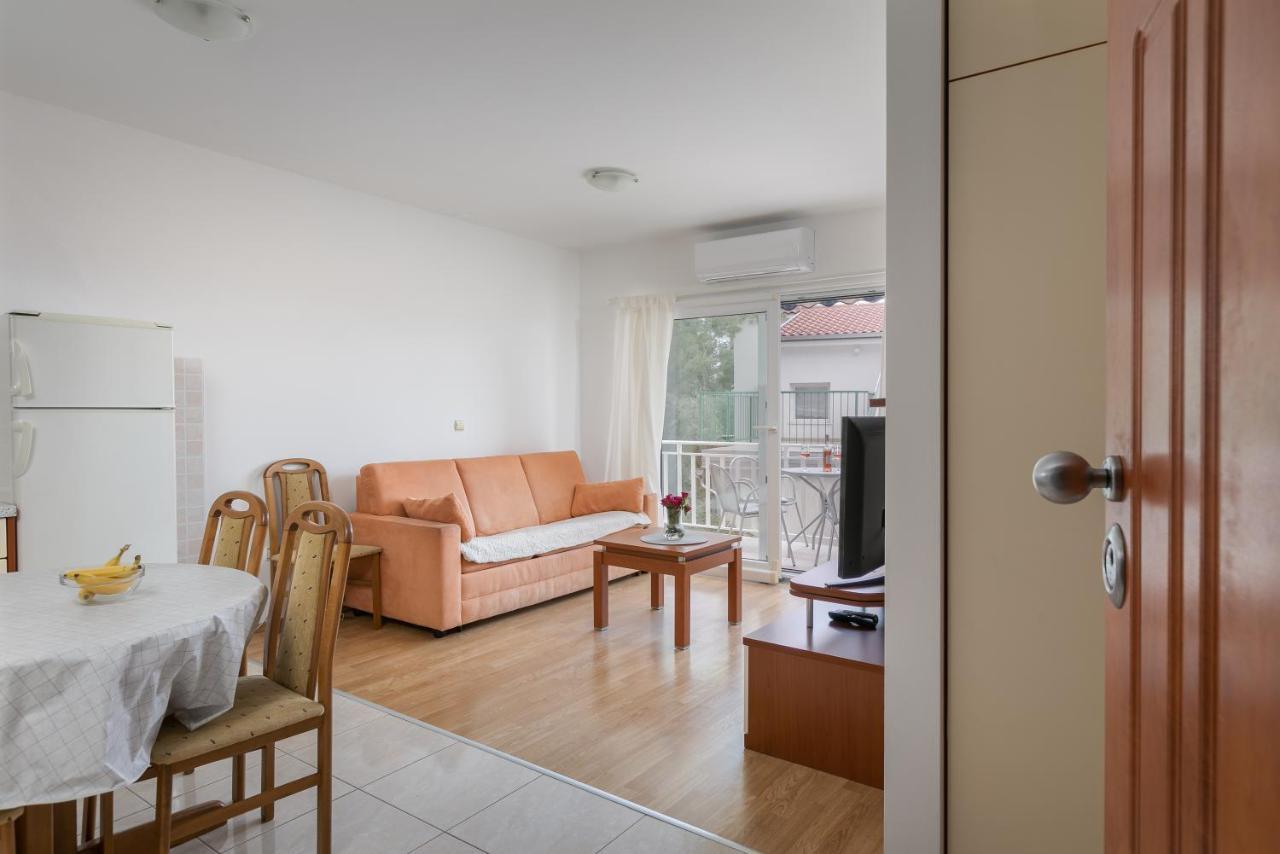 Apartman Mar18 Makarska Exterior foto