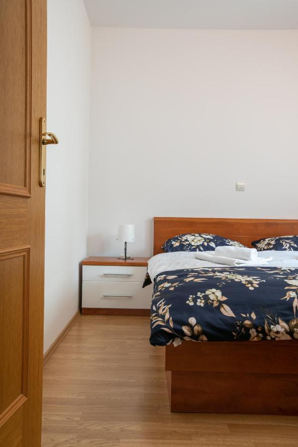 Apartman Mar18 Makarska Exterior foto