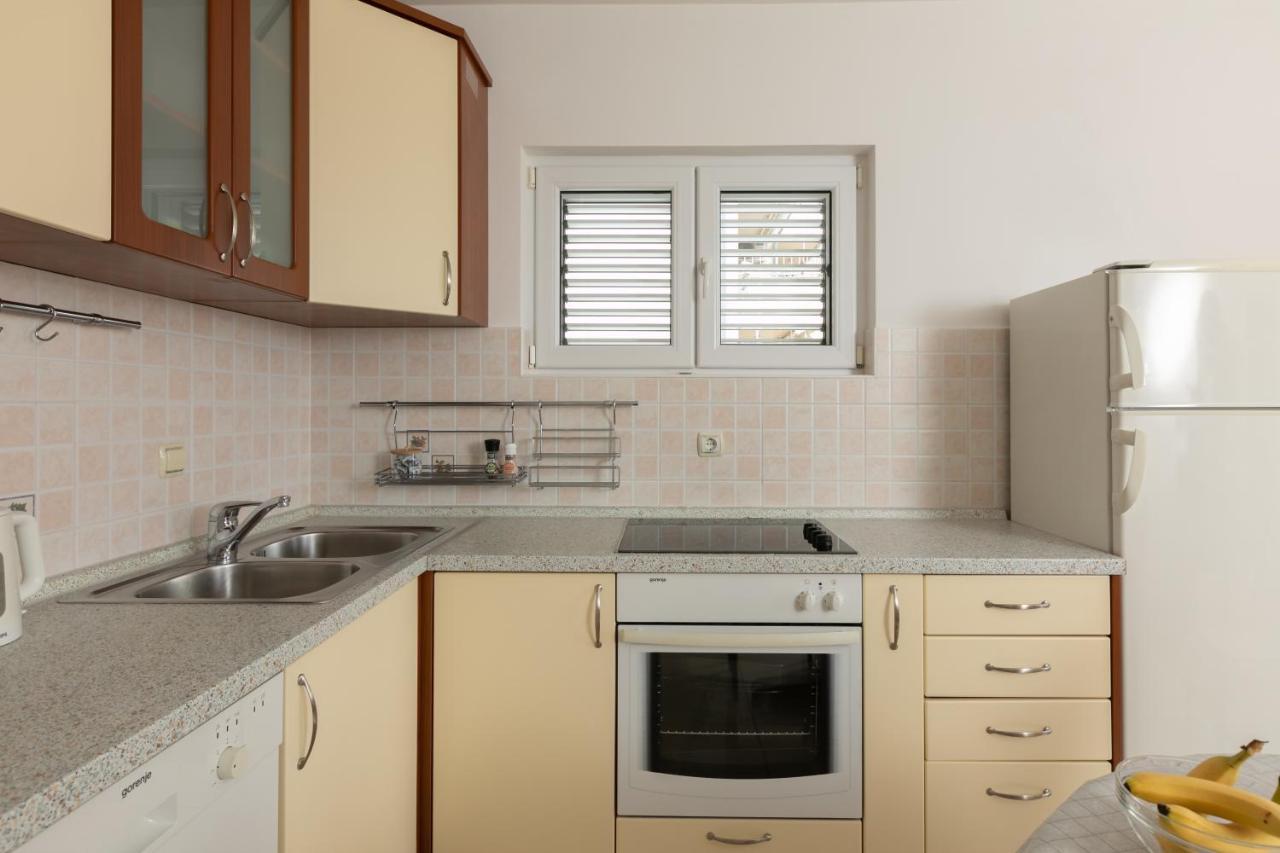 Apartman Mar18 Makarska Exterior foto